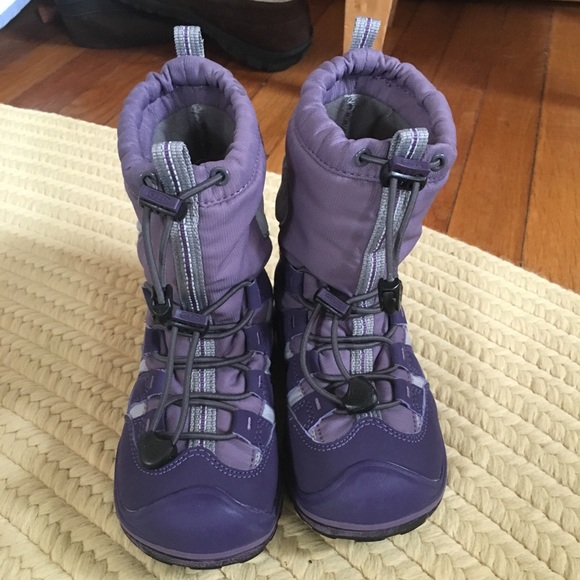 keen kids snow boots